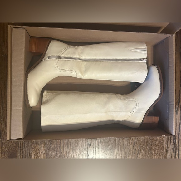 Brand New Knee High Retro Leather Boot in Bone from Portland Leather Patina - Picture 4 of 8